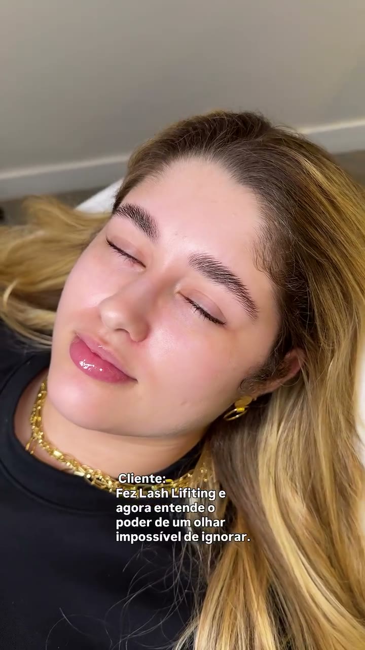 Lash lifting